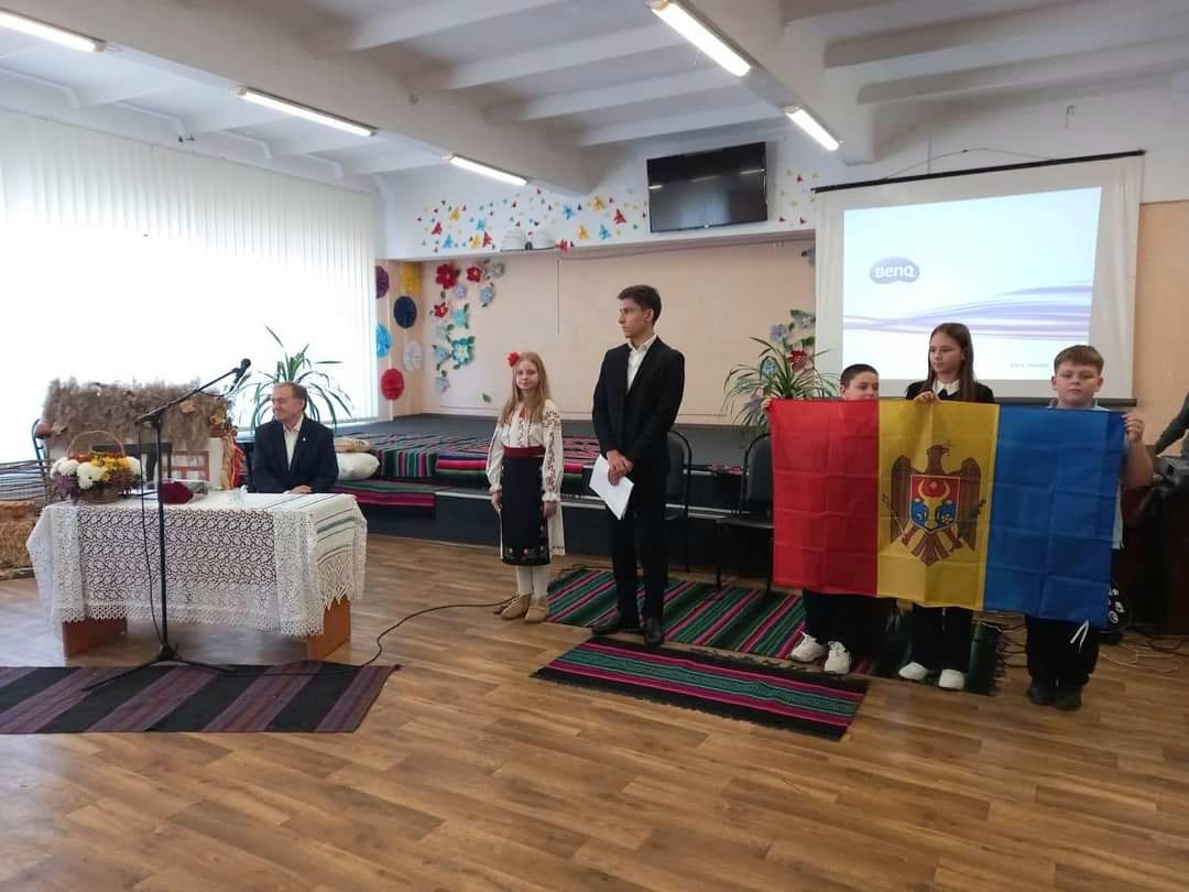 Întâlnirea cu scriitorul Ion Hadârcă